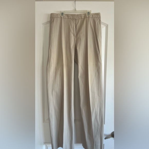 Michael Kors Beige Pinstripe Blazer and Slacks. Size 10 - Picture 5 of 7